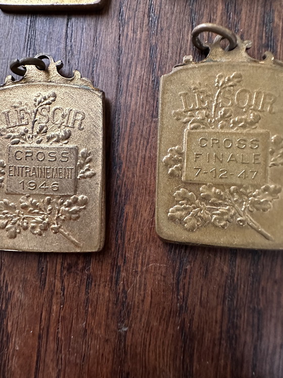 Image 1 of Set di medaglie vintage del ciclocross belga – Le Soir “Cross du Soir” 1924-1947 – 10 pezzi