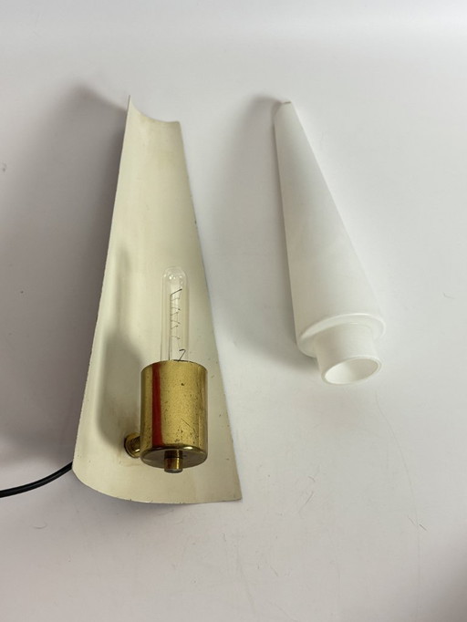 Abat-jour en forme de bougie et douille en laiton, petit accessoire