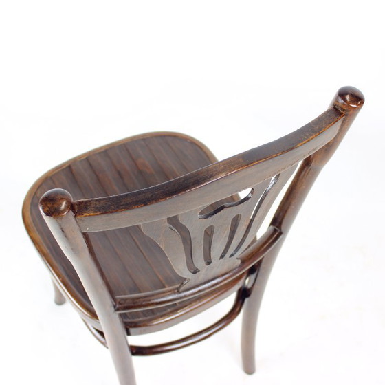 Image 1 of Chaise en chêne de style Thonet des années 1950, Tchécoslovaquie