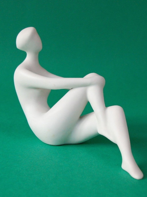 Vintage Royal Dux Figur einer sitzenden Frau, 1960er Jahre