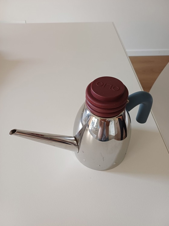 Oliekannetje van merk Alessi (design Michael Graves), Keukenaccessoires, Gepolijst staal, Blauw (foto 5 van 7)