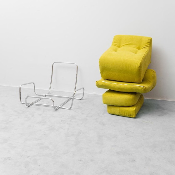 Image 1 of POLTRONA VINTAGE ANNI '70 VERDE CON STRUTTURA IN METALLO – DESIGN MODERNO ITALIANO