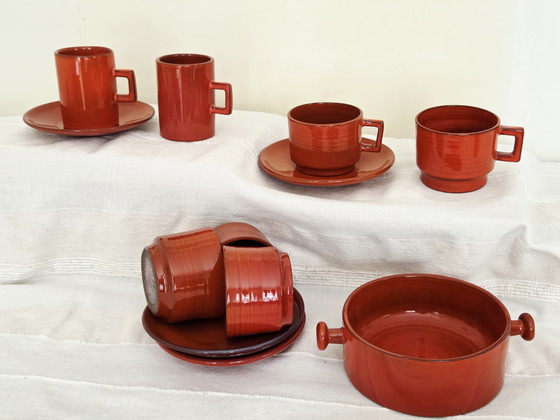 Image 1 of Vaisselle unique Hofra au design épuré