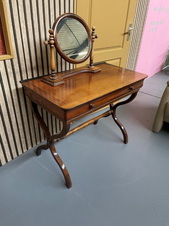 Image 1 of Vintage kaptafel