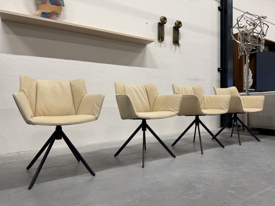 Image 1 of 4 Label van den Berg Gustav jr eetkamerstoelen 