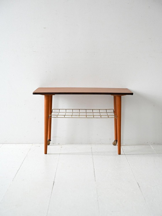 Image 1 of Tavolino da caffè vintage scandinavo in teak con ripiano in ottone