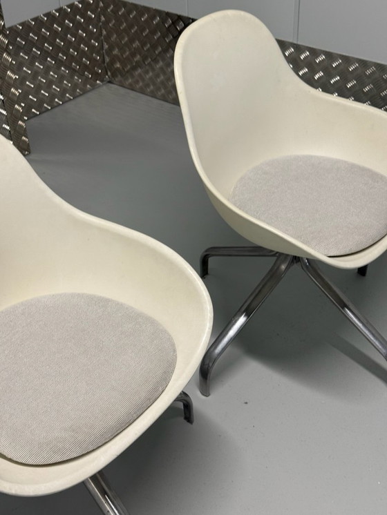 Image 1 of Set of 2 Chris Martin IKEA chairs – vintage design – swivel