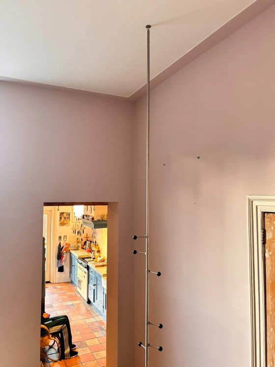 Image 1 of Slanke uitschuif kapstok - design