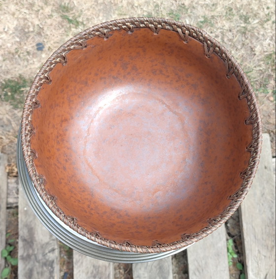 Image 1 of Coupe poterie Rinjani Lombok Indonésie Argile et rotin