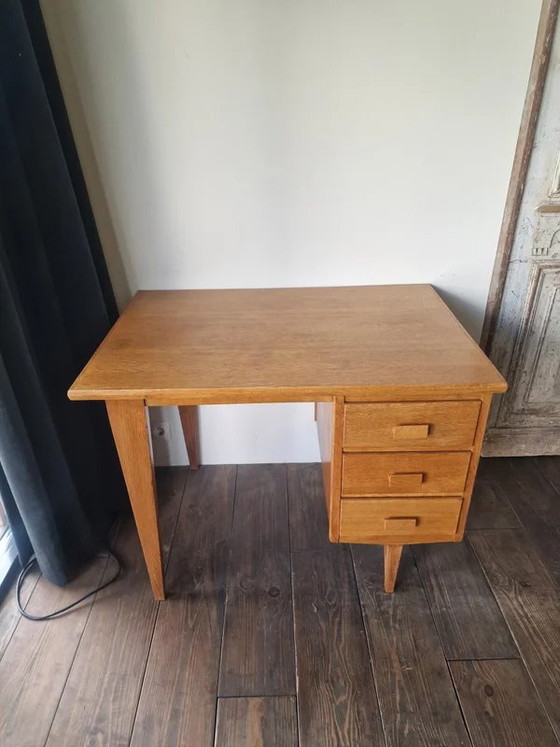 Vintage oak Desk - Eeka Meubelen - 50s/60s – Mid-Century Modern – Wood, Mid Century Modern (photo 6 of 23)