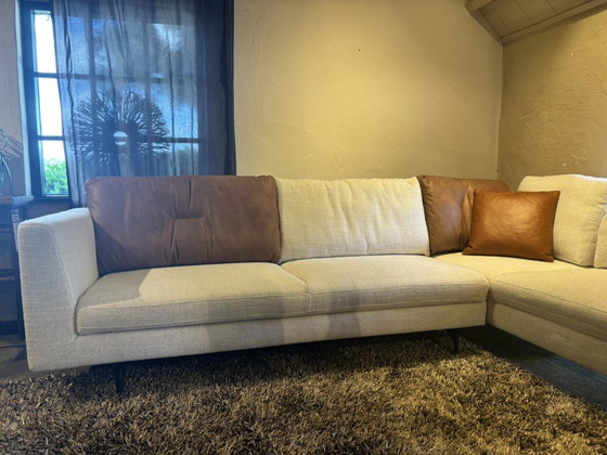 Image 1 of Moome August corner sofa