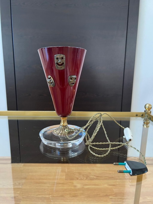 Lámpara de mesa C.A.L.B. con máscaras al estilo de Gio Ponti