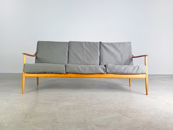 Image 1 of Knoll Antimott Sofa Midcentury Couch Walter Wilhelm Knoll Maple