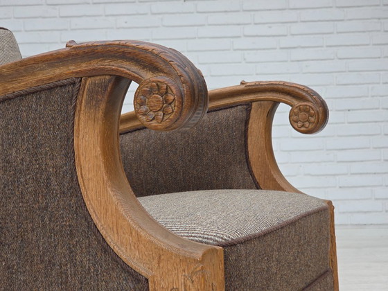 Image 1 of Années 1950, fauteuil danois, meuble en laine, bois de chêne massif sculpté.