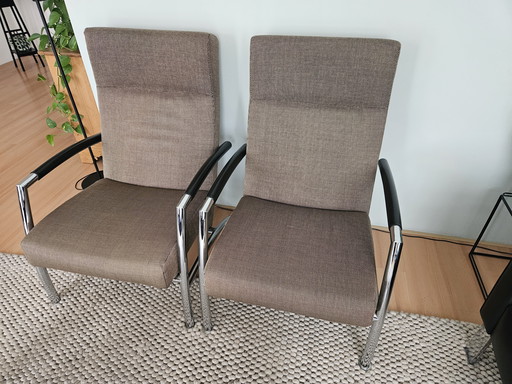 2x Beautiful Leolux Helical Armchairs