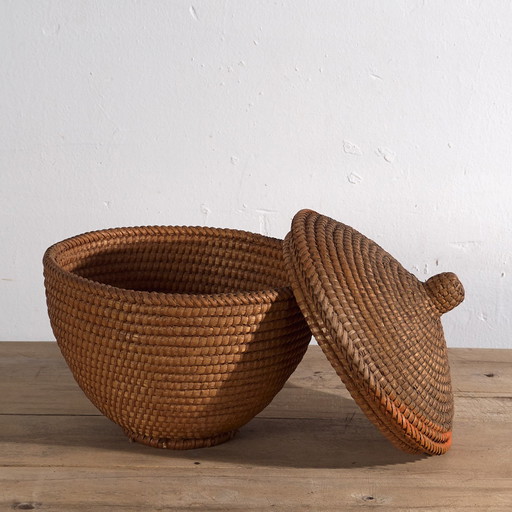 Antiker geflochtener Rattan-Korb (ca. 1920) #1