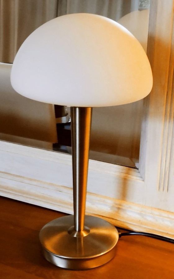 Image 1 of Lampada da tavolo retrò touch a tre posizioni.