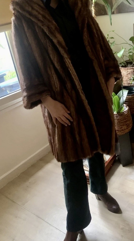 Vintage Natural Fur Coat - Furrier Ballenegger Lausanne – Gifts, Leather, Other (photo 2 of 15)