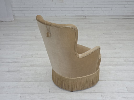 Image 1 of 1960er Jahre Dänischer Sessel in grün/braunem Möbelvelours, Originalzustand