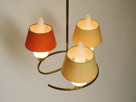 Image 1 of Sehr seltene Mid Century Deckenlampe aus Messing mit Glas- und Stoffschirmen