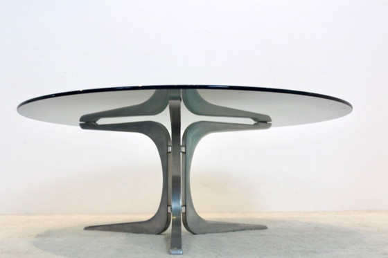 Artifort Ronde Salontafel van gerookt glas en aluminium, Koffietafelboeken (foto 7 van 7)