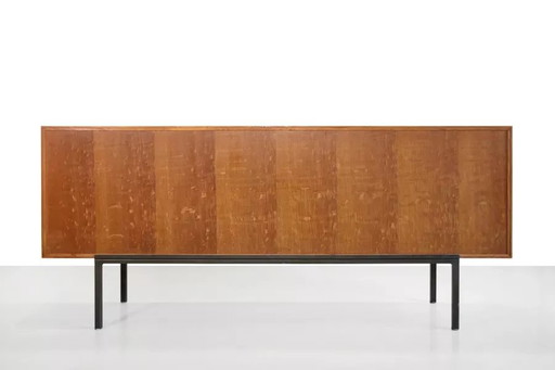 Sideboard aus Eiche im Mid-Century-Modern-Stil aus Frankreich – dressoirs, Mid Century Modern (photo 2 of 7)