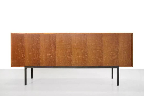 Sideboard aus Eiche im Mid-Century-Modern-Stil aus Frankreich – Mid Century Modern (photo 2 of 7)