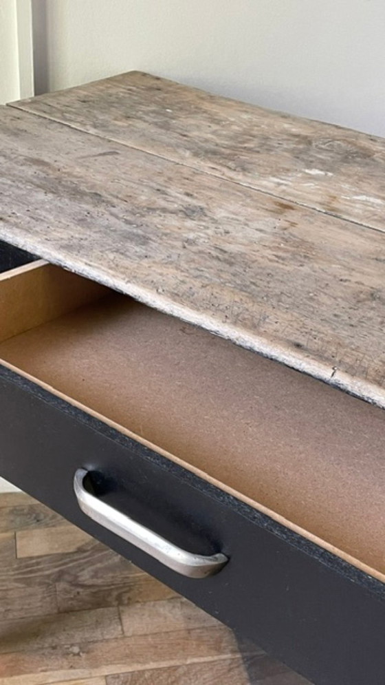 Antiker Schreibtisch im Louis Philippe Stil – Wood (photo 30 of 43)