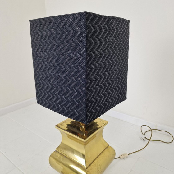 Image 1 of Paar grote Italiaanse Regency stijl tafellampen - Messing en hout met zwarte kappen