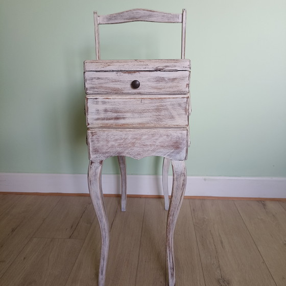 Image 1 of Unieke XXL Vintage Harmonica Naaikist – Whitewash – 153 cm spanwijdte