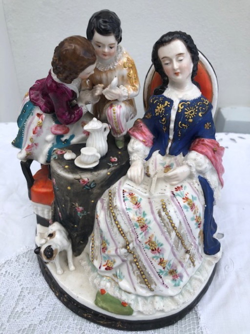 Groupe de sculptures Biedermeier