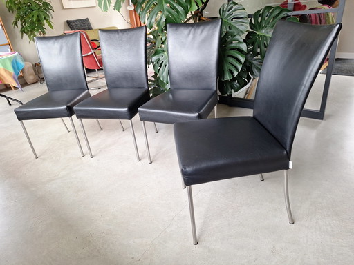 4 sedie da pranzo in pelle nera Bert Plantagie