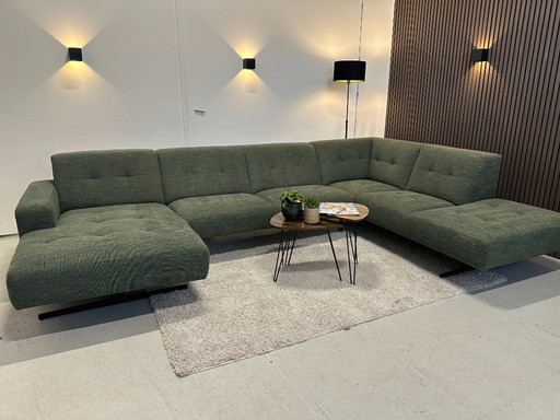 Montel traffic U-bench 350x255/160cm