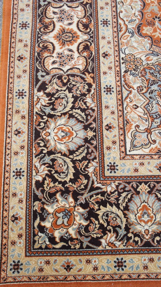 Image 1 of Vintage oosters vloerkleed met sprekende kleuren en motieven 342x249cm