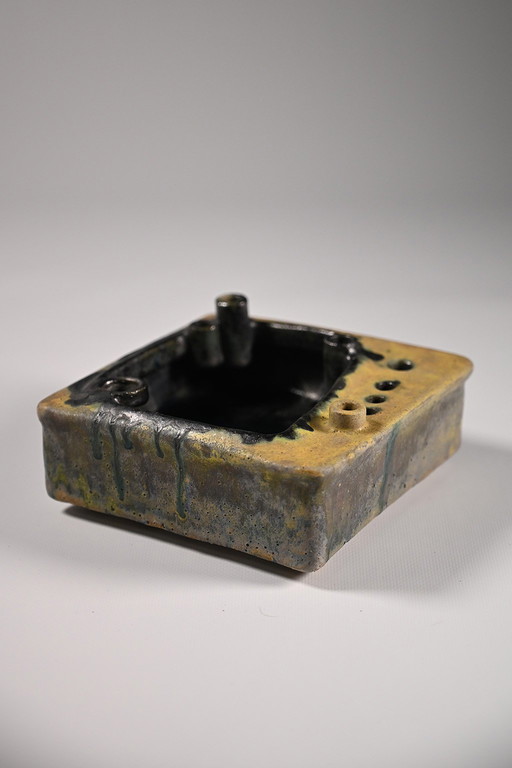 Oggetto in ceramica