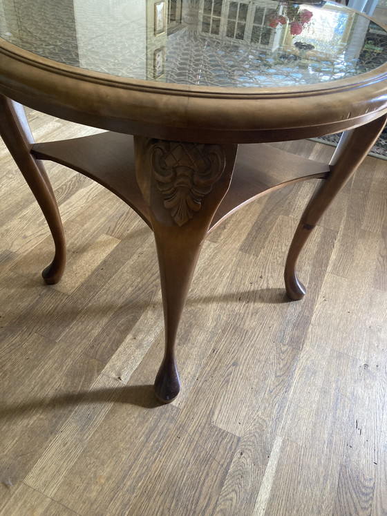 Image 1 of Beautiful Chippendale table with Viennese caning and glass top, round