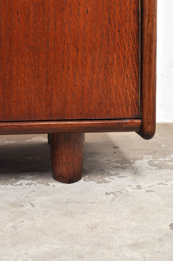 Image 1 of Vintage eiken design kast met laden, jaren 30