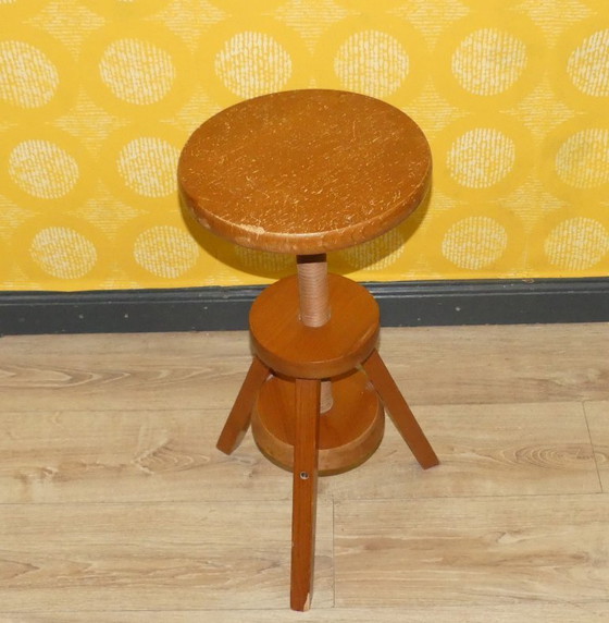 Image 1 of Vintage screw stool, swivel stool, studio stool, piano stool, height adjustable, rotatable, heavy, stable, min. 46cm Ø30/37