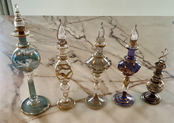 Image 1 of Flacons de parfum vintage, lot de 5.