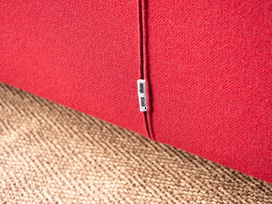 Image 1 of Design sur Stock Bloq | Canapé design 2,5 places rouge | Canapé