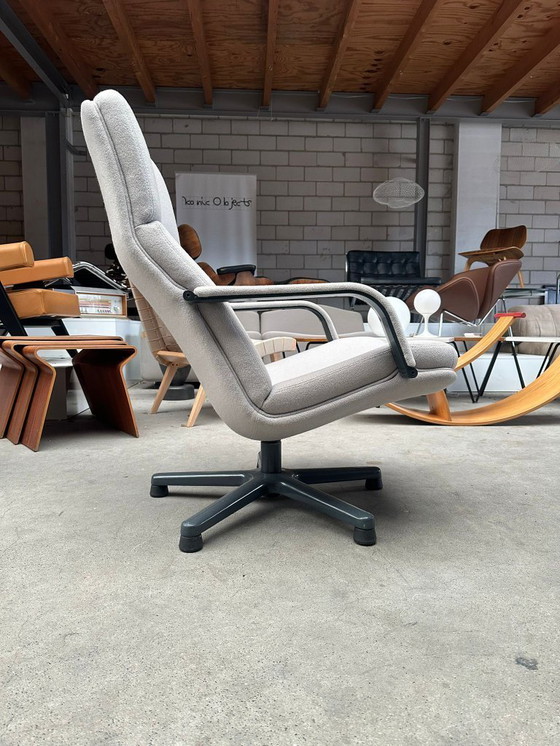 Image 1 of Poltrona Artifort F141 di Geoffrey Harcourt