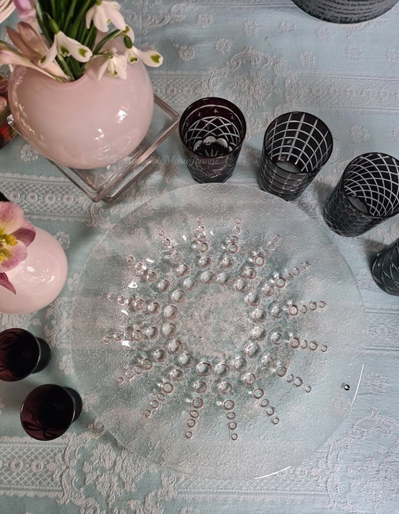 Image 1 of Plato para servir Pukeberg Sweden '60, 29 cm de diámetro, vidrio de burbujas