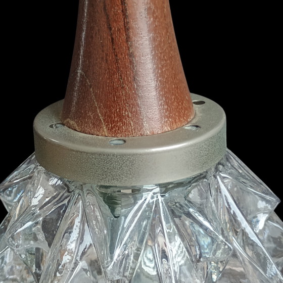 Image 1 of Grand plafonnier original à 6 bras des années 60/70, aspect bois et cristal