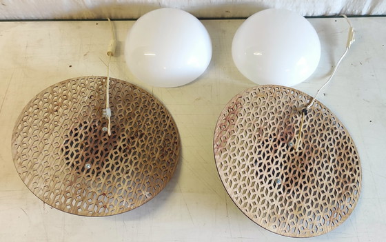 Image 1 of Design wandlampen van hout met een bol van opaalglas - midden 20e eeuw