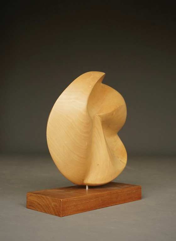 Image 1 of Scultura astratta in legno di melo intagliato, anni '80