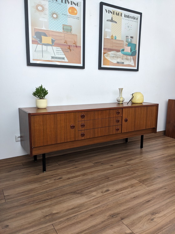 Image 1 of Credenza in stile scandinavo vintage