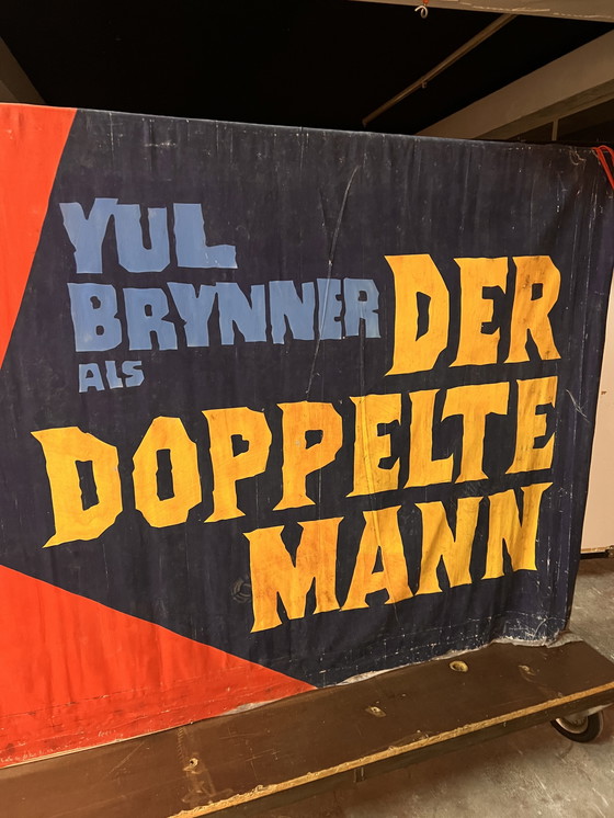 Image 1 of Movie screen