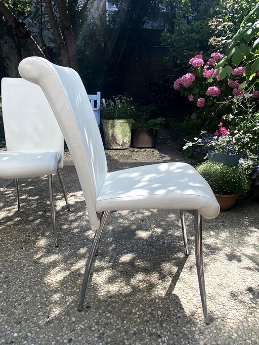 set of 6 white leather Effezeta chairs