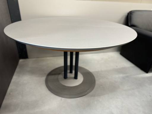 Tavolo da pranzo allungabile Leolux Trias grigio D130
