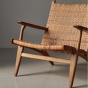 Rara coppia di sedie da salotto danesi in stile anni '50, in quercia e rattan con intreccio a canne, sedute da collezione della 